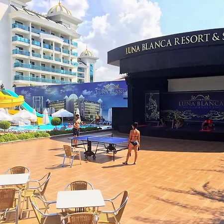 Otel Luna Blanca & 5*